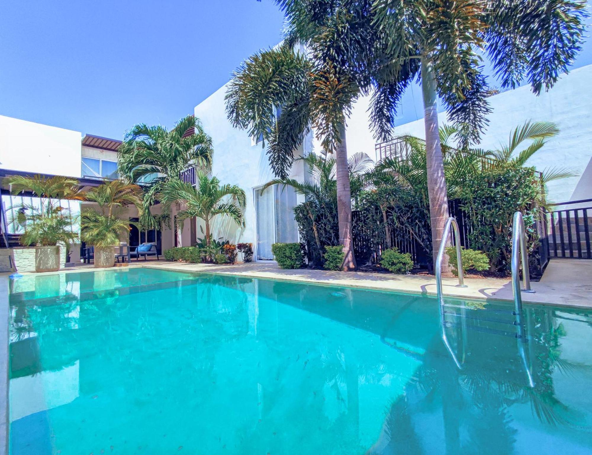 Villa Moderna Con Alberca, Gimnasio Y Cochera Mérida Exterior foto